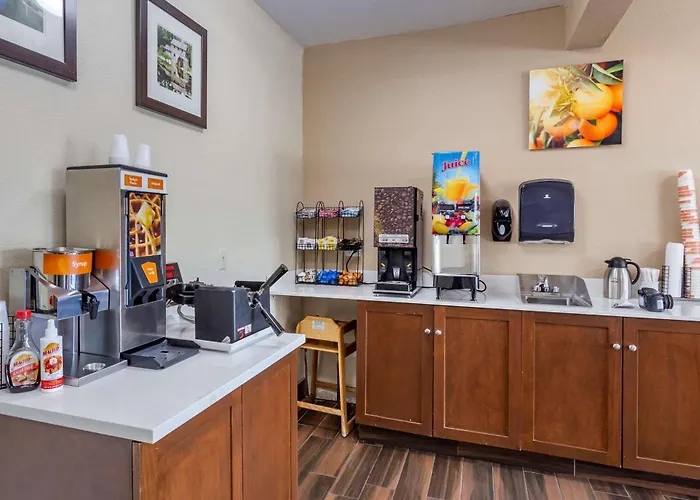 Hotel Comfort Near Casino District 3*