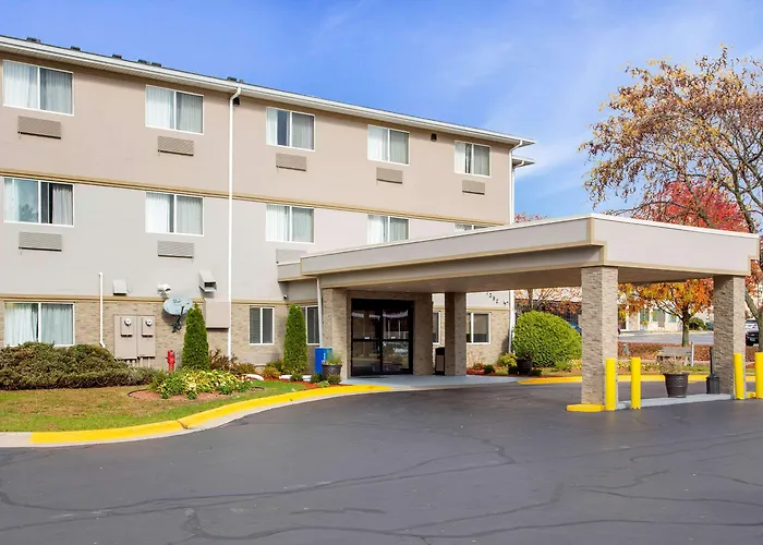 Comfort Near Casino District Hotel 3*