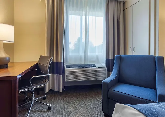 Comfort Near Casino District Hotel